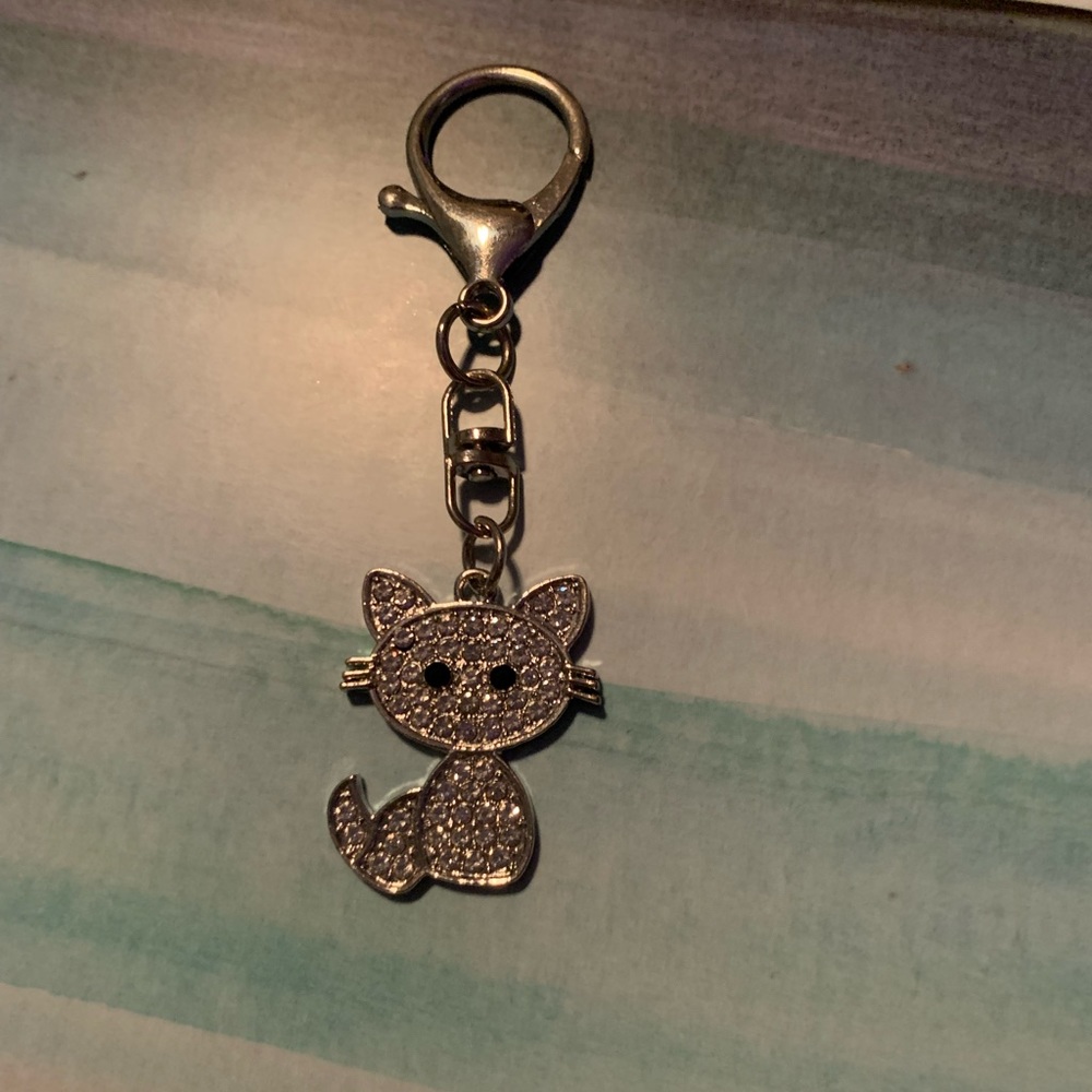 ✨Crystal Purse Charm Keychain Silver Bling Cat✨